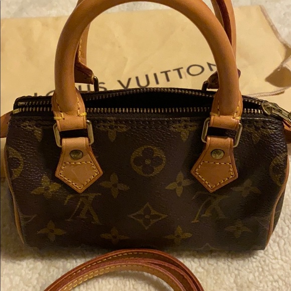 Authentic Louis Vuitton mini speedy - Picture 2 of 7
